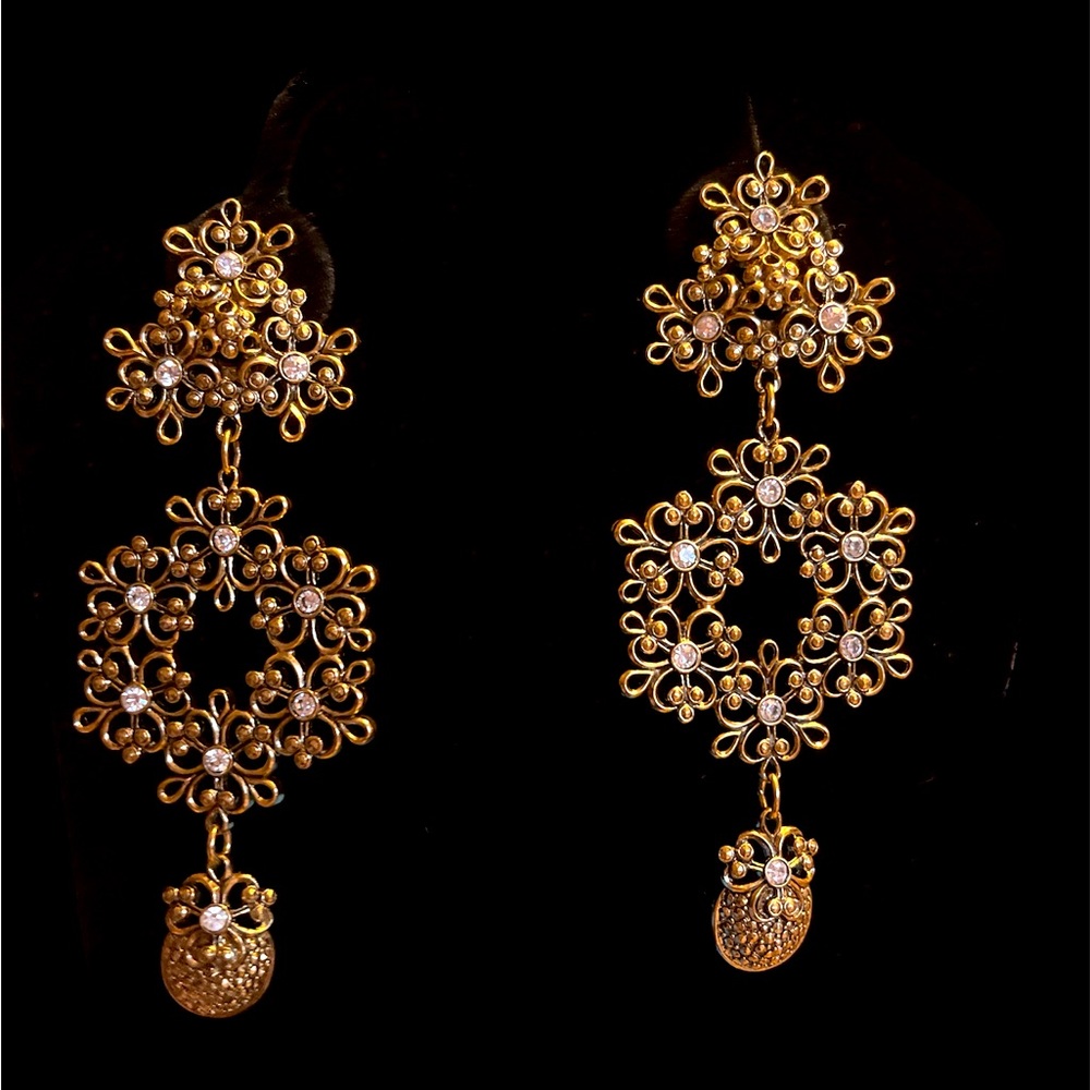 Jose Maria Barrera - Vtg imperial chandelier, clip earrings, crystals,gold tone